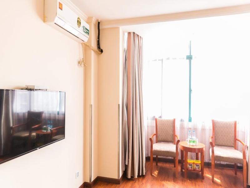 Greentree Inn Jiangsu Suzhou Kunshan High Speed Rail Station Hengshan Road Express Hotel Extérieur photo