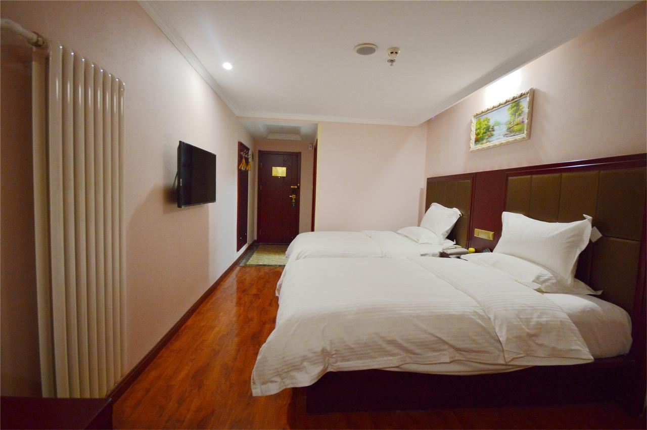Greentree Inn Jiangsu Suzhou Kunshan High Speed Rail Station Hengshan Road Express Hotel Extérieur photo