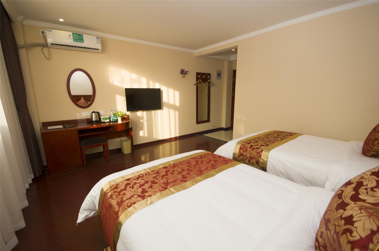 Greentree Inn Jiangsu Suzhou Kunshan High Speed Rail Station Hengshan Road Express Hotel Extérieur photo